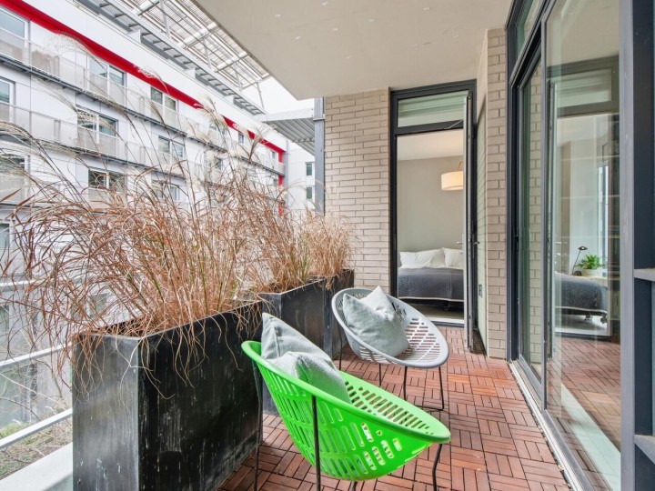 Photo 15 at 313 - 77 Walter Hardwick Avenue, False Creek, Vancouver West