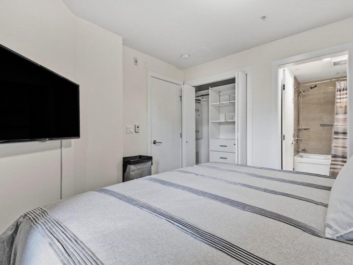 Photo 12 at 118 - 108 E 8th Street, Central Lonsdale, North Vancouver