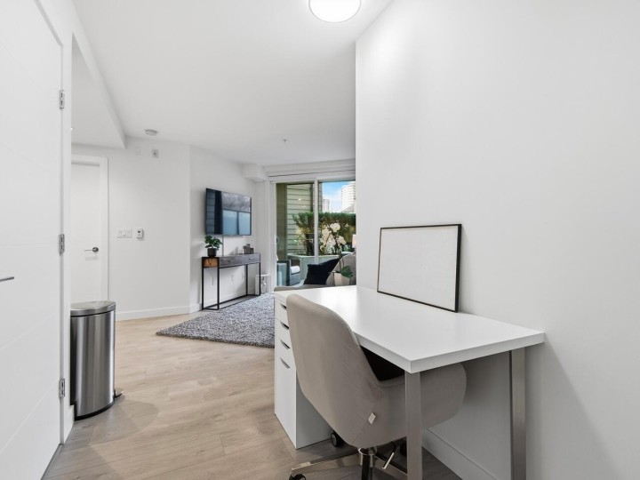 Photo 18 at 118 - 108 E 8th Street, Central Lonsdale, North Vancouver