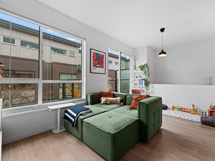 Photo 8 at 27 - 533 E 3rd Street, Lower Lonsdale, North Vancouver