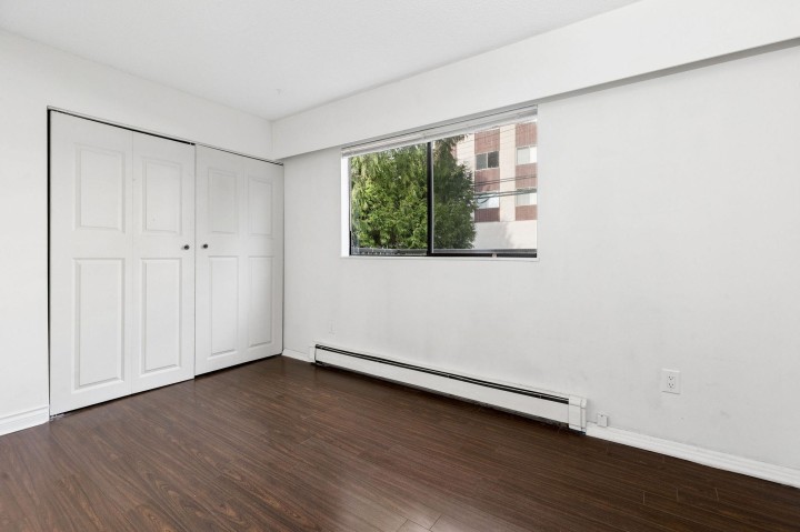 Photo 12 at 203 - 330 E 1st Street, Lower Lonsdale, North Vancouver