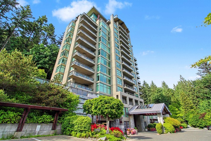 Photo 1 at 503 - 3315 Cypress Place, Cypress Park Estates, West Vancouver