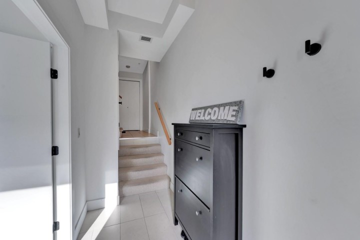 Photo 4 at 3 - 752 E 3rd Street, Queensbury, North Vancouver