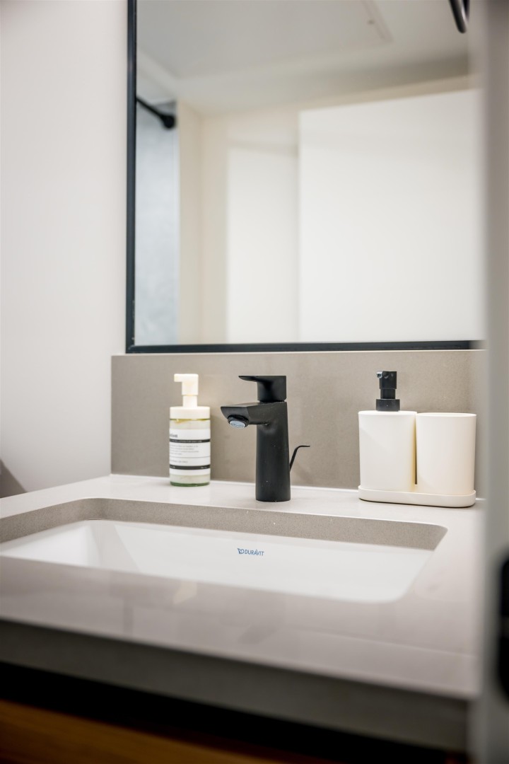 Photo 10 at 135 W 41st Avenue, Cambie, Vancouver West