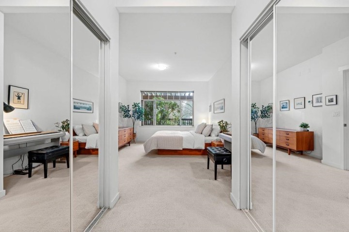 Photo 12 at 106 - 3125 Capilano Crescent, Capilano NV, North Vancouver