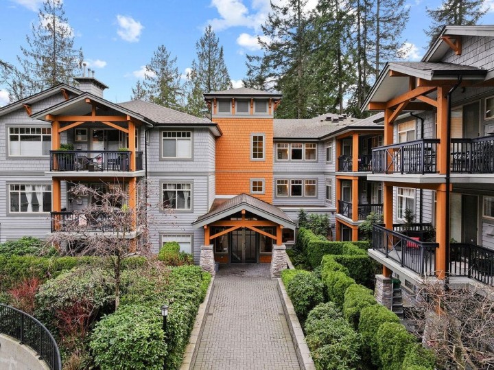 Photo 1 at 106 - 3125 Capilano Crescent, Capilano NV, North Vancouver