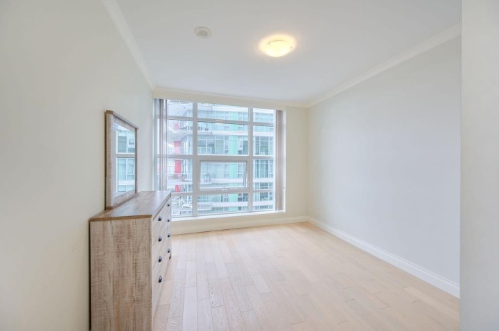 Photo 10 at 401 - 199 Victory Ship Way, Lower Lonsdale, North Vancouver