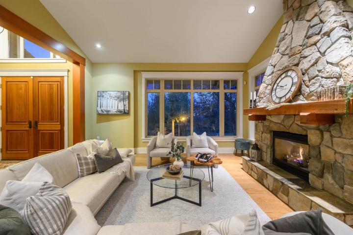 Photo 7 at 3402 Anne Macdonald Way, Northlands, North Vancouver