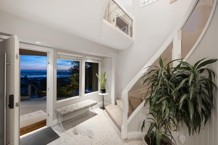 Photo 6 at 310 Beaver Road, Upper Delbrook, North Vancouver