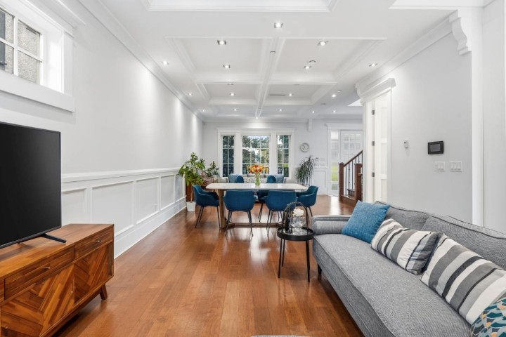 Photo 6 at 5058 Dunbar Street, Dunbar, Vancouver West