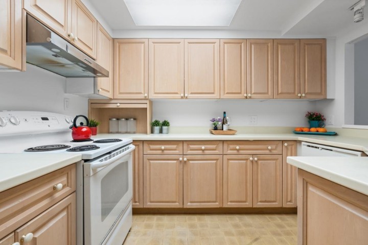 Photo 10 at 106 - 4900 Cartier Street, Shaughnessy, Vancouver West