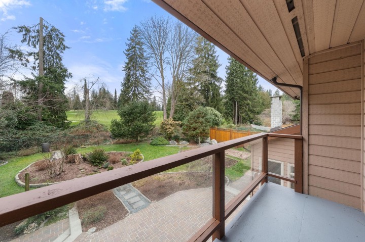 Photo 12 at 667 Fairway Drive, Dollarton, North Vancouver