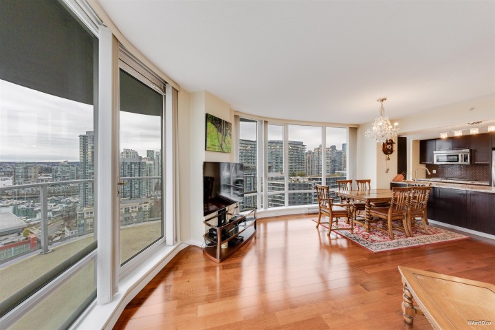Photo 6 at 2705 - 918 Cooperage Way, Yaletown, Vancouver West