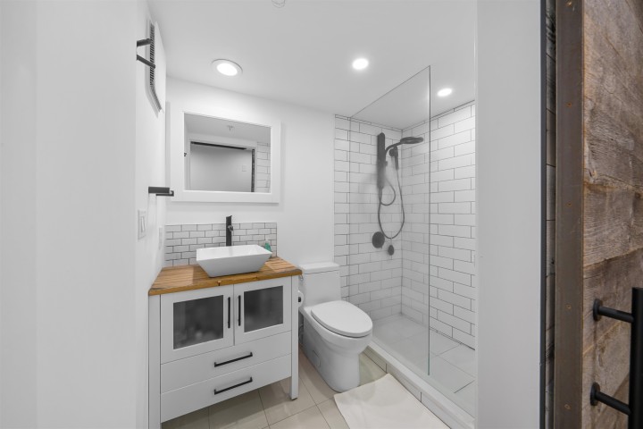 Photo 13 at 1012 - 933 Seymour Street, Downtown VW, Vancouver West