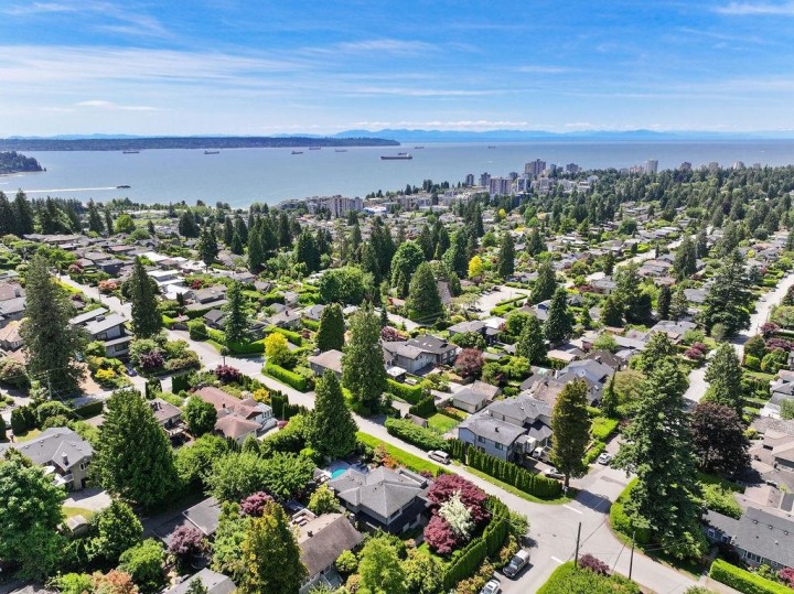 Photo 39 at 990 Jefferson Avenue, Sentinel Hill, West Vancouver