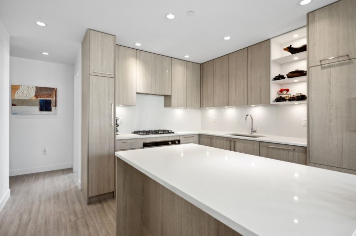 Photo 16 at 201 - 707 E 3rd Street, Queensbury, North Vancouver