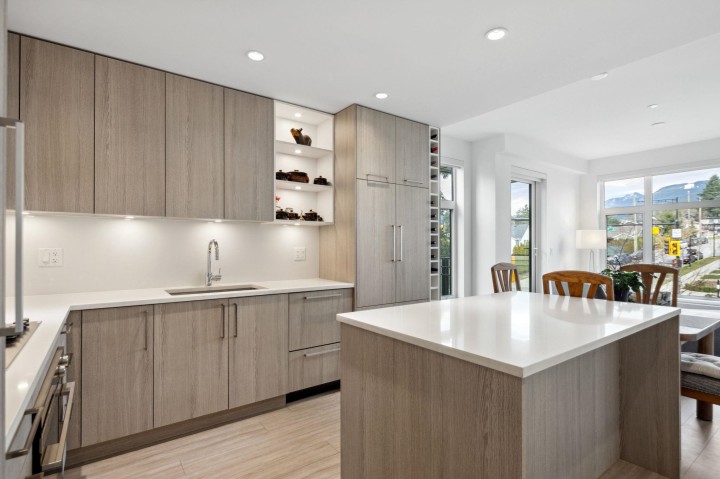 Photo 15 at 201 - 707 E 3rd Street, Queensbury, North Vancouver