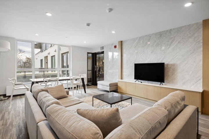 Photo 29 at 201 - 707 E 3rd Street, Queensbury, North Vancouver