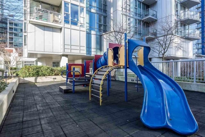 Photo 26 at 1209 - 111 W Georgia Street, Downtown VW, Vancouver West