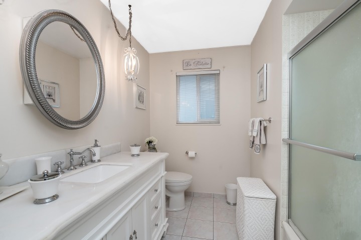 Photo 17 at 5262 Clarendon Street, Collingwood VE, Vancouver East