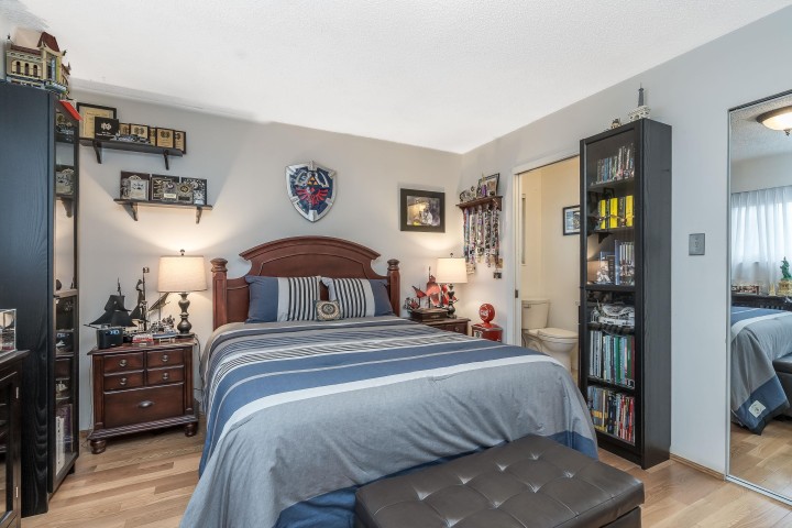 Photo 18 at 5262 Clarendon Street, Collingwood VE, Vancouver East