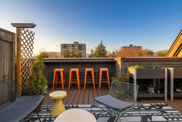 Photo 6 at 305 - 2001 Balsam Street, Kitsilano, Vancouver West