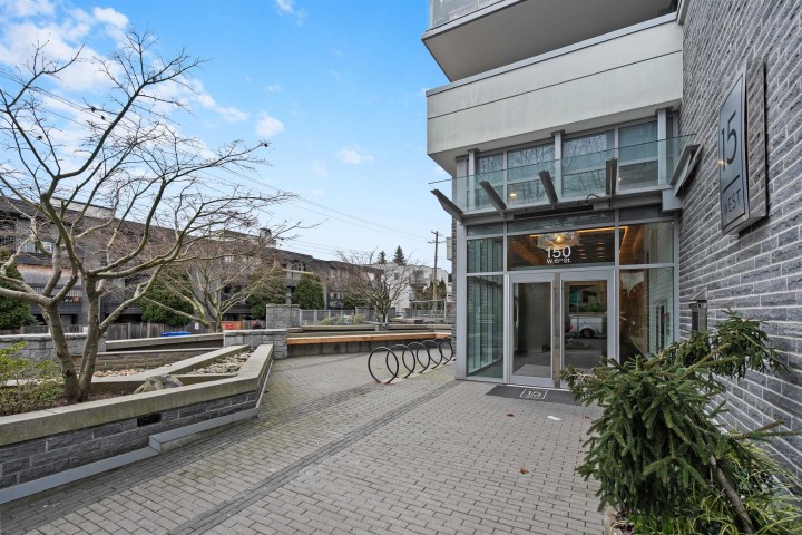 Photo 2 at 1608 - 150 W 15th Street, Central Lonsdale, North Vancouver