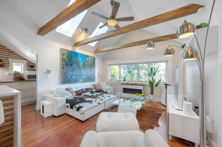 Photo 5 at 153 W 19th Avenue, Cambie, Vancouver West