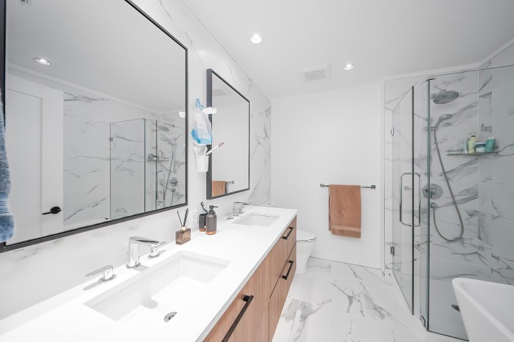 Photo 24 at 208 - 6933 Cambie Street, South Cambie, Vancouver West