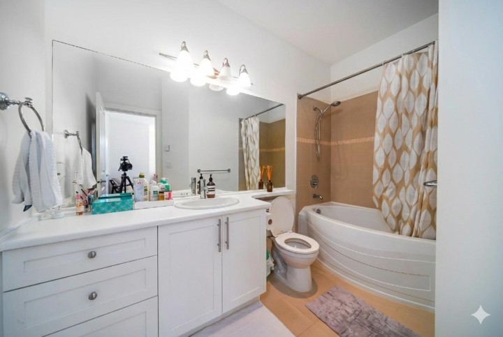 Photo 11 at 419 - 2250 Wesbrook Mall, University VW, Vancouver West