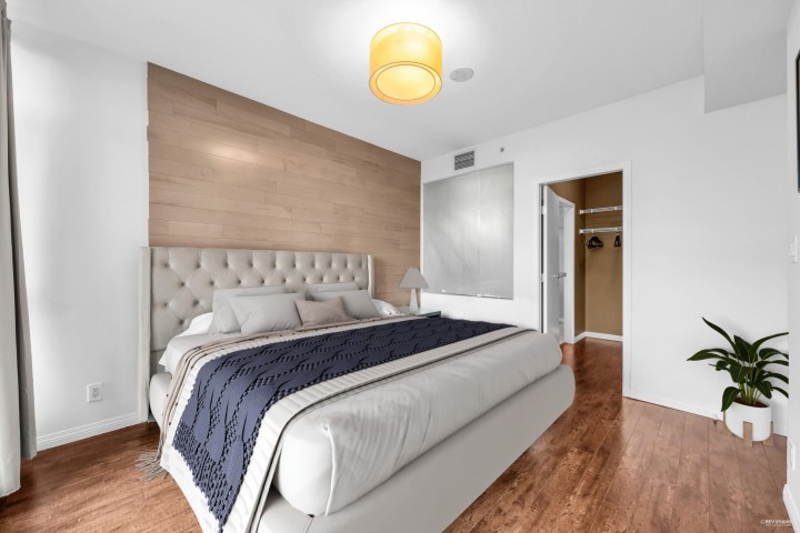 Photo 16 at 409 - 100 E Esplanade Street, Lower Lonsdale, North Vancouver