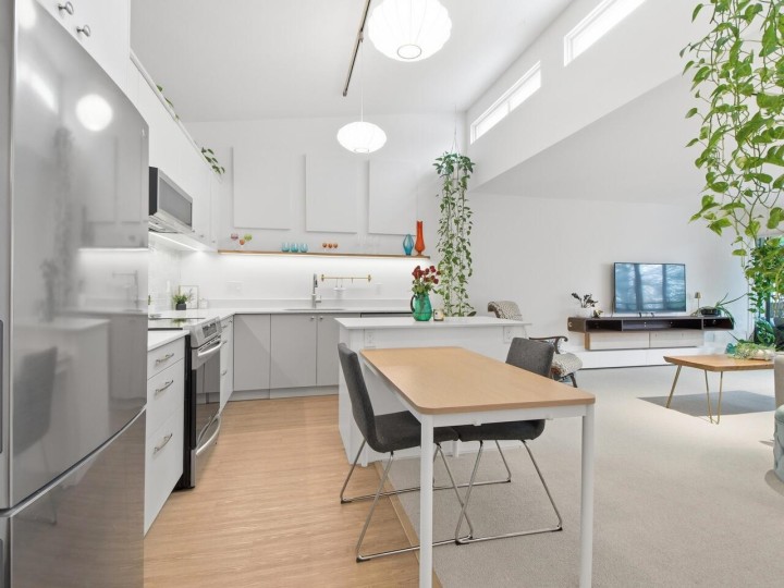 Photo 2 at 314 - 2416 W 3rd Avenue, Kitsilano, Vancouver West