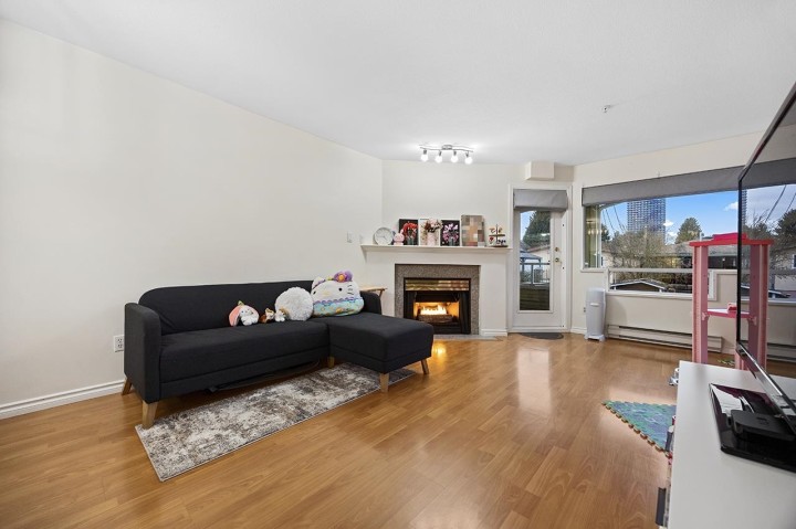 Photo 16 at 207 - 3628 Rae Avenue, Collingwood VE, Vancouver East