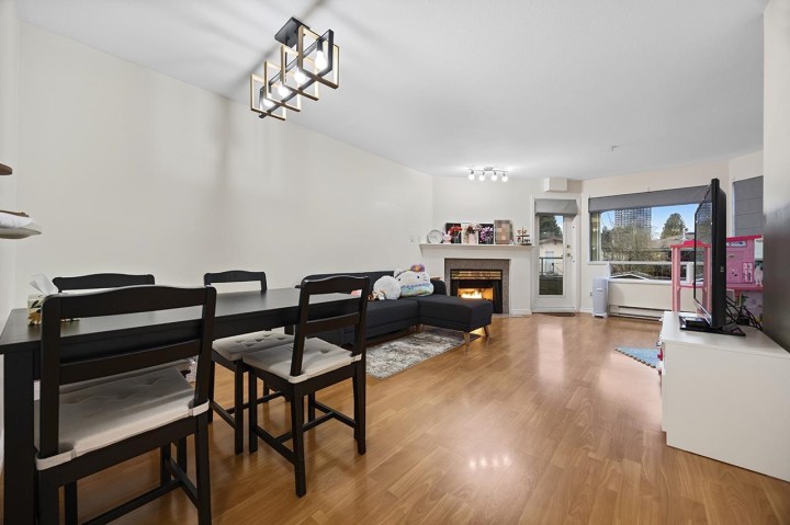 Photo 18 at 207 - 3628 Rae Avenue, Collingwood VE, Vancouver East
