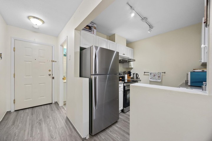 Photo 15 at 207 - 3628 Rae Avenue, Collingwood VE, Vancouver East