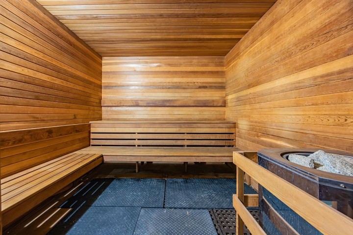 Photo 11 at 207 - 3628 Rae Avenue, Collingwood VE, Vancouver East