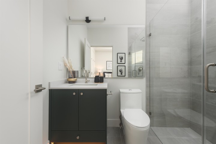 Photo 10 at 2 - 8508 East Boulevard, S.W. Marine, Vancouver West