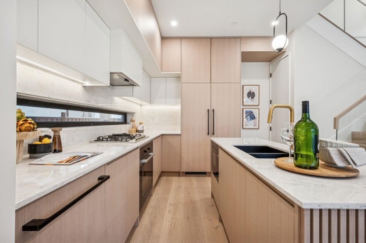 Photo 18 at 1 - 448 W 20th Avenue, Cambie, Vancouver West