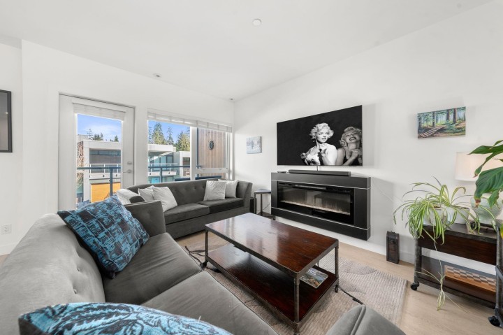 Photo 9 at 43 - 3596 Salal Drive, Roche Point, North Vancouver