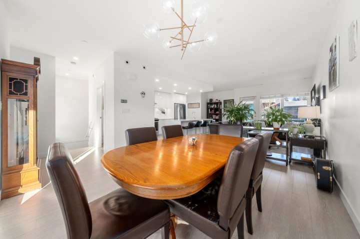 Photo 11 at 43 - 3596 Salal Drive, Roche Point, North Vancouver