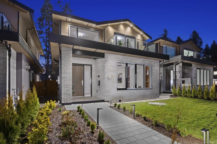 Photo 2 at 3073 Fromme Road, Lynn Valley, North Vancouver