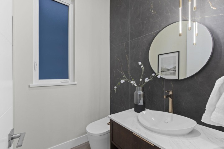 Photo 18 at 3073 Fromme Road, Lynn Valley, North Vancouver