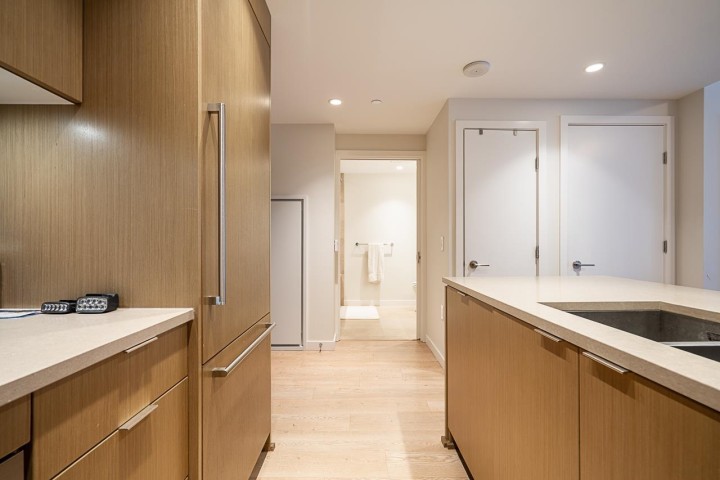 Photo 7 at 701 - 112 E 13th Street, Central Lonsdale, North Vancouver