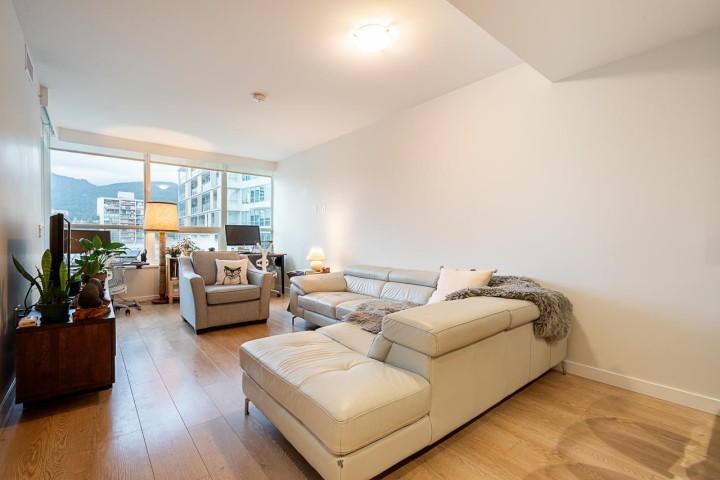 Photo 9 at 701 - 112 E 13th Street, Central Lonsdale, North Vancouver