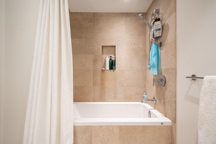 Photo 18 at 701 - 112 E 13th Street, Central Lonsdale, North Vancouver