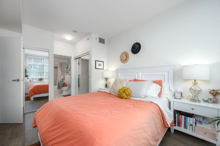 Photo 13 at 405 - 168 E Esplanade, Lower Lonsdale, North Vancouver