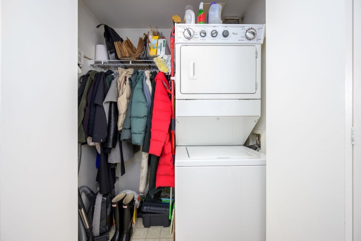 Photo 15 at 405 - 168 E Esplanade, Lower Lonsdale, North Vancouver