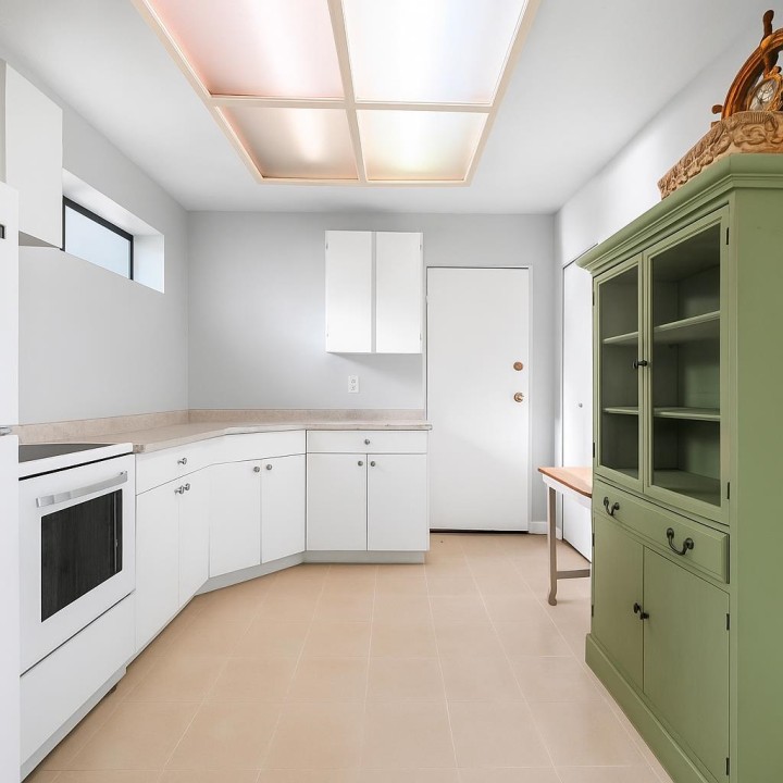 Photo 15 at 3003 Nw Sunnyhurst Road, Lynn Valley, North Vancouver