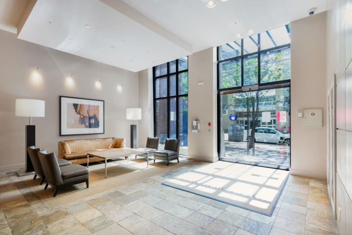 Photo 12 at 502 - 977 Mainland Street, Yaletown, Vancouver West