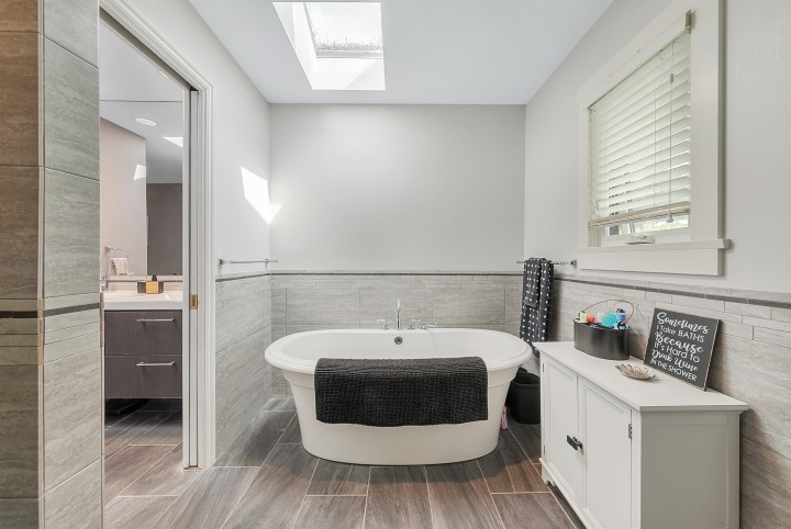 Photo 28 at 4106 Canterbury Crescent, Forest Hills NV, North Vancouver